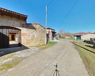 Vista exterior de Casa adosada en venda en Merindad de Valdeporres amb Balcó