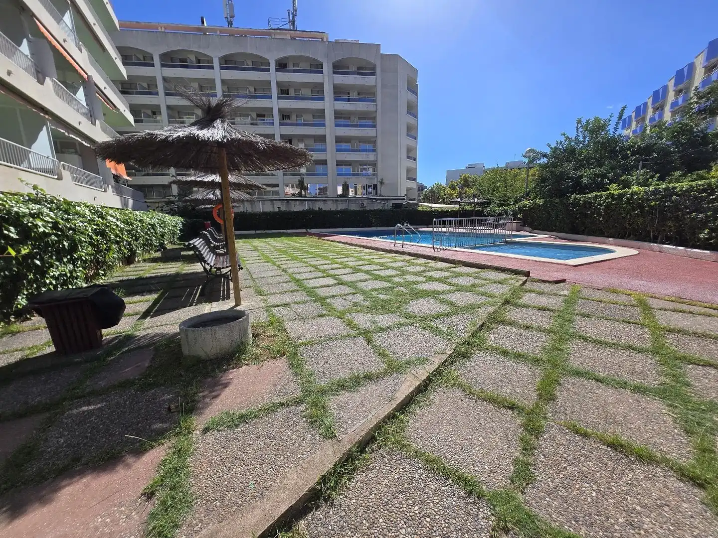 Piscina de Pis en venda en Salou amb Aire condicionat, Calefacció i Moblat