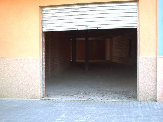 Local comercial en Alquiler en L'Alcúdia de Crespins