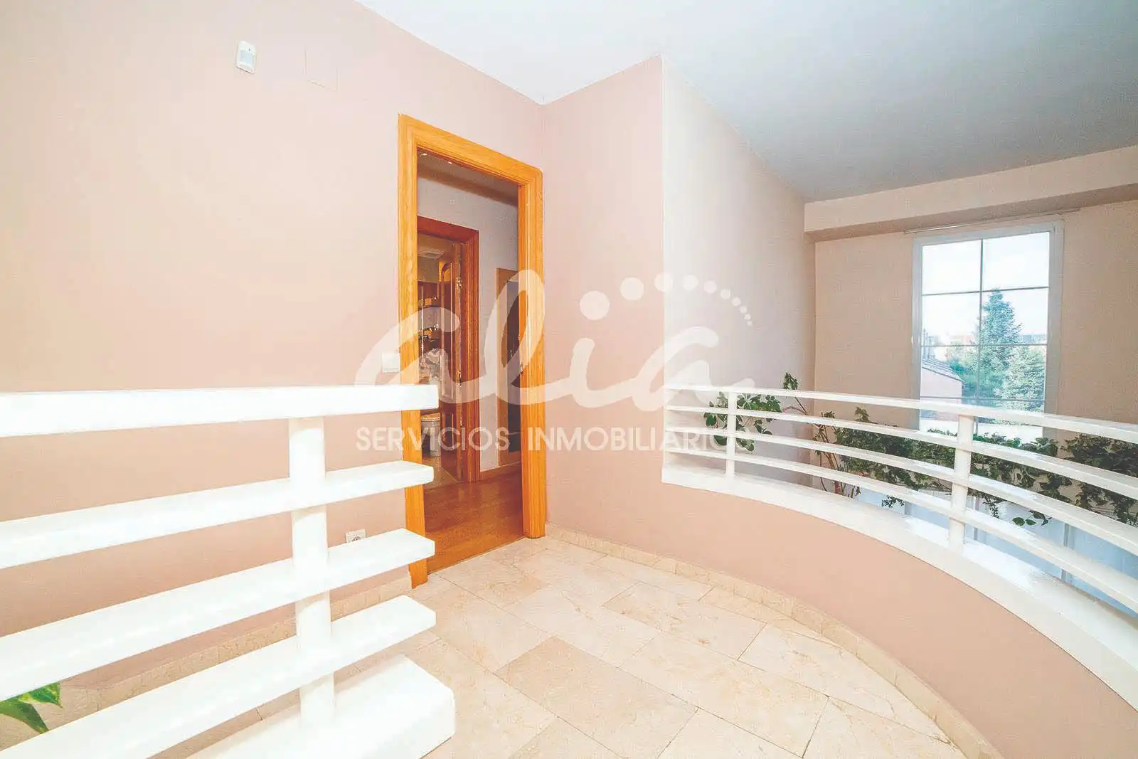 Detached homes for sale in Pinto  with Air Conditioner, Heating and Terrace