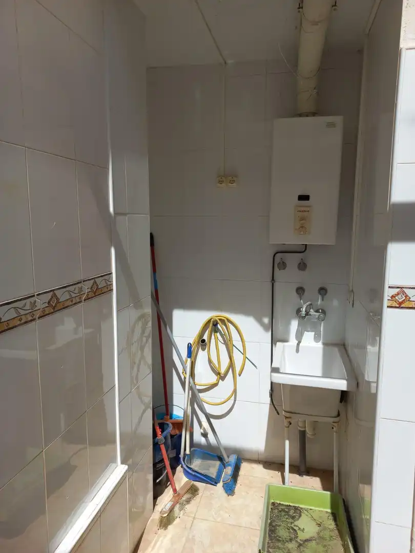 Baño de Casa adosada en venta en Águilas con Aire acondicionado, Calefacción y Trastero