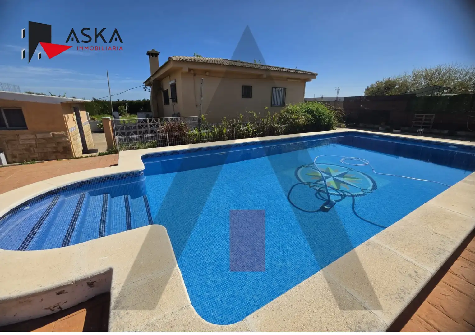 Piscina de Casa o chalet en venta en Torrent con Calefacción, Terraza y Trastero