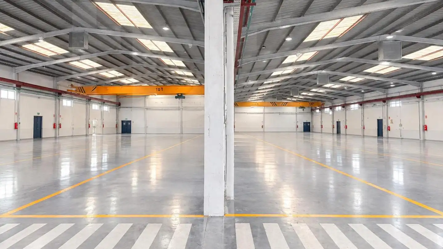 Parking de Nave industrial de alquiler en Alcàsser, Valencia