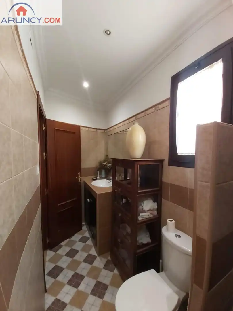 Bany de Pis en venda en Utrera amb Aire condicionat, Traster i Balcó