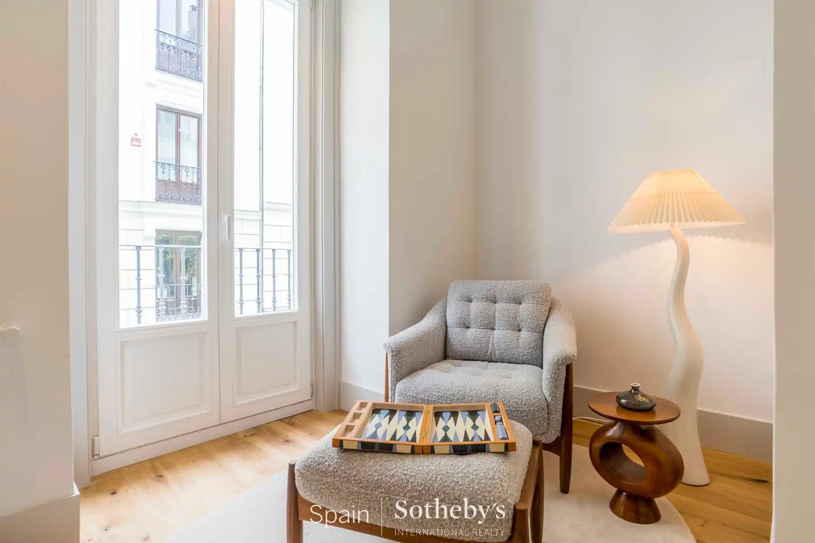Living room of Apartments for sale in Madrid  with Air Conditioner and Heating
