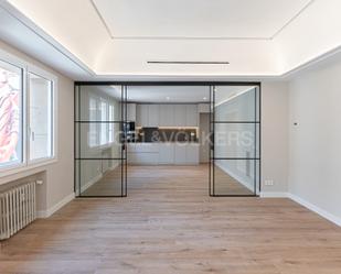 Apartament en venda en  Barcelona Capital amb Aire condicionat, Calefacció i Parquet