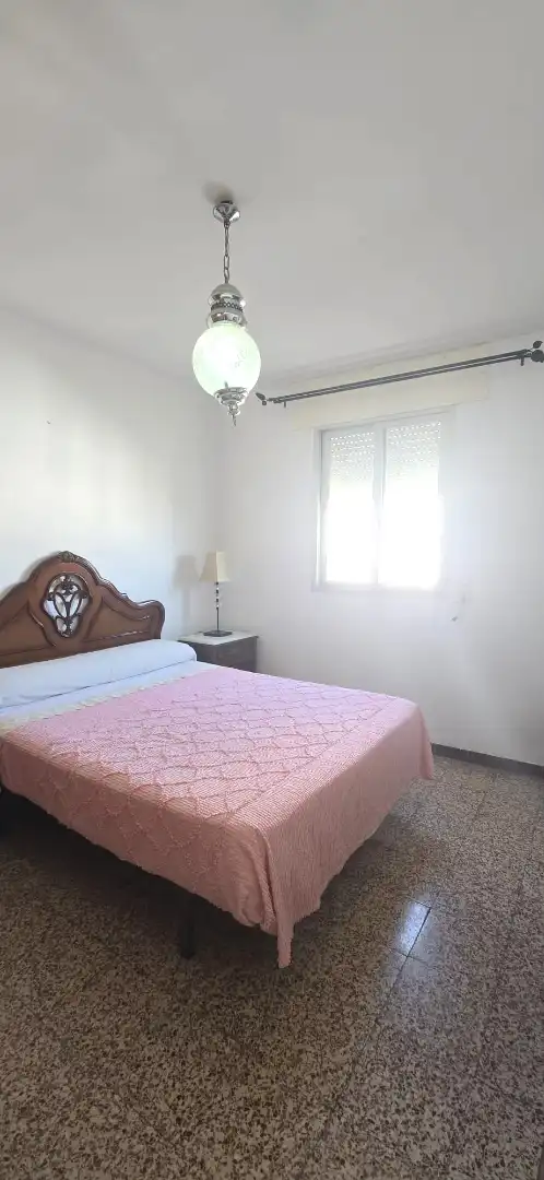 Schlafzimmer von Wohnungen zum Verkauf in Marbella mit Möbliert, Ofen und Waschmaschine