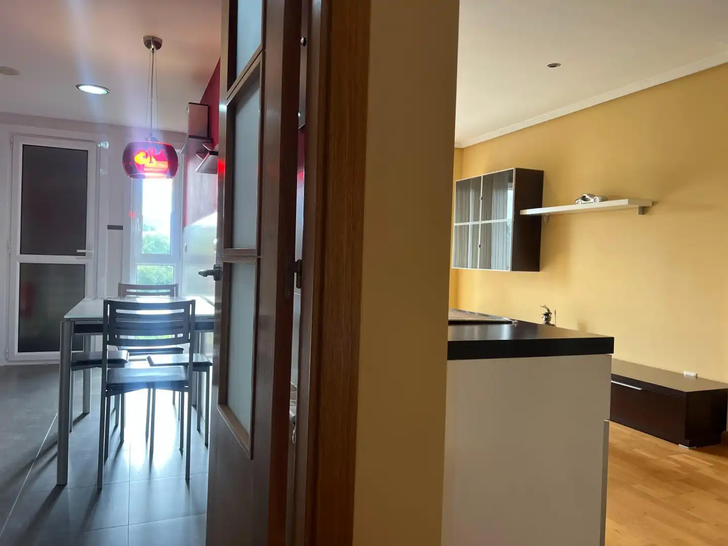 Küche von Wohnung zur Miete in Cambre  mit Heizung, Abstellraum und Möbliert