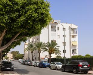 Vista exterior de Àtic en venda en Benalmádena amb Terrassa