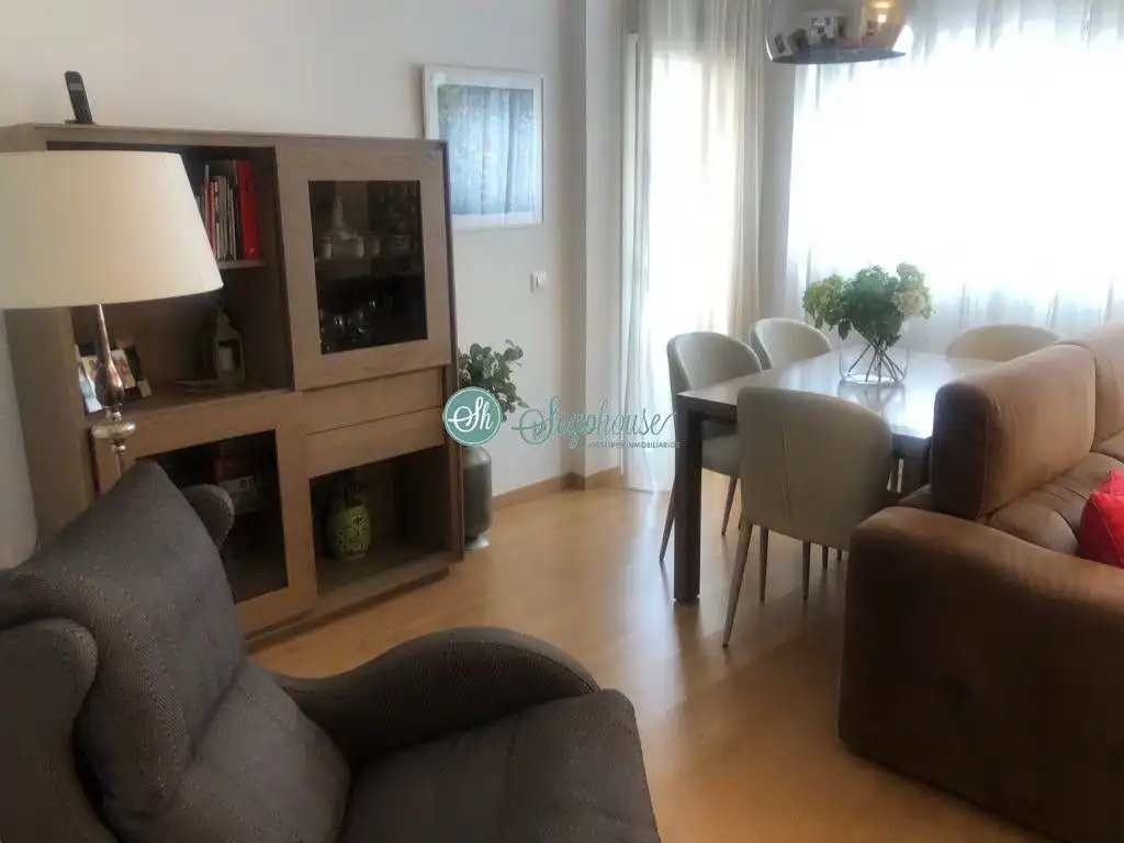 Wohnzimmer von Wohnung zum Verkauf in Segovia mit Heizung, Terrasse und Abstellraum