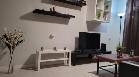 Photo 3 of Flat for rent in Calle Fernán González, 5, Reyes Católicos, Alcalá de Henares