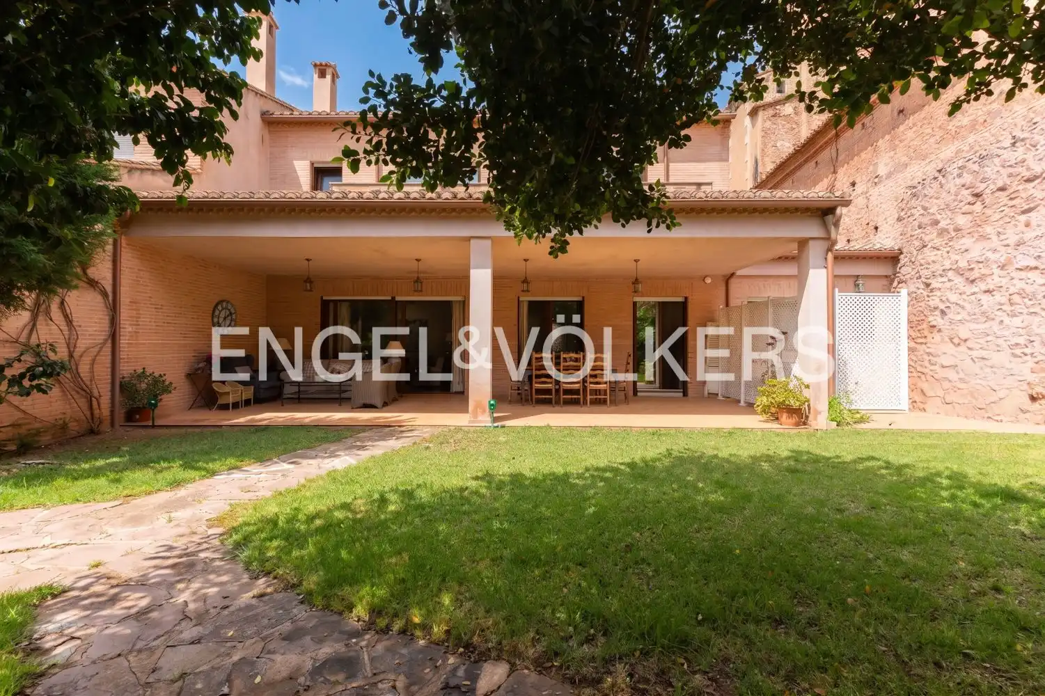 Exterior view of Houses for sale in Faura  with Air Conditioner, Heating and Private garden