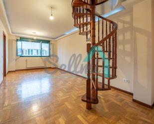 Duplex to rent in Avilés  with Terrace