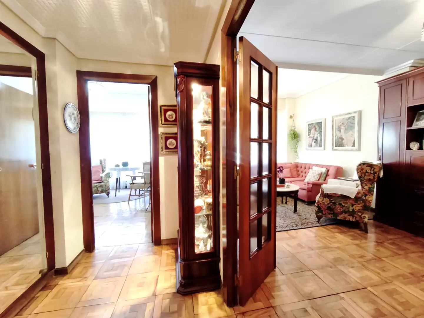 Piso en venta en  Logroño con Calefacción, Parquet y Terraza