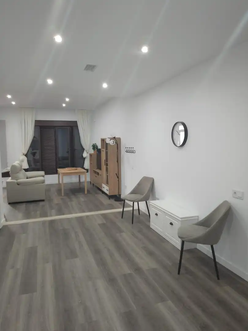 Study for rent in Levante