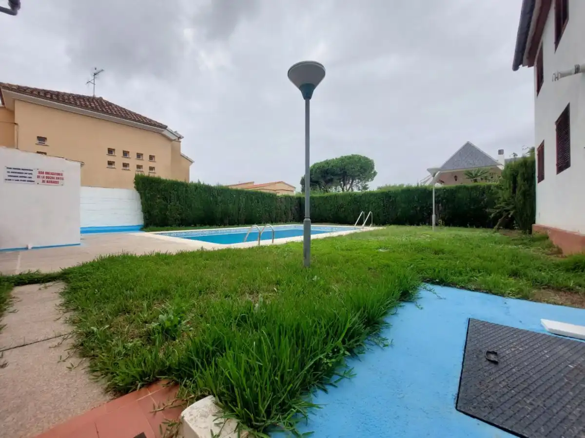 Jardín de Casa o chalet en venta en Benicasim / Benicàssim con Aire acondicionado, Calefacción y Terraza