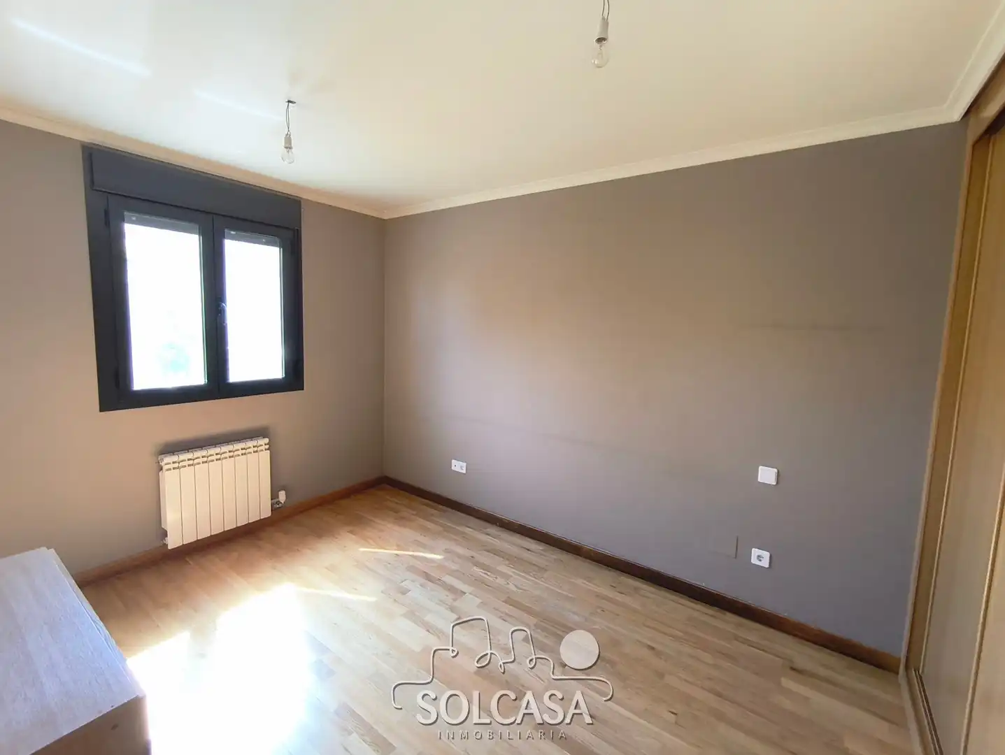 Habitación de Casa o chalet en venta en Renedo de Esgueva con Calefacción, Jardín privado y Parquet