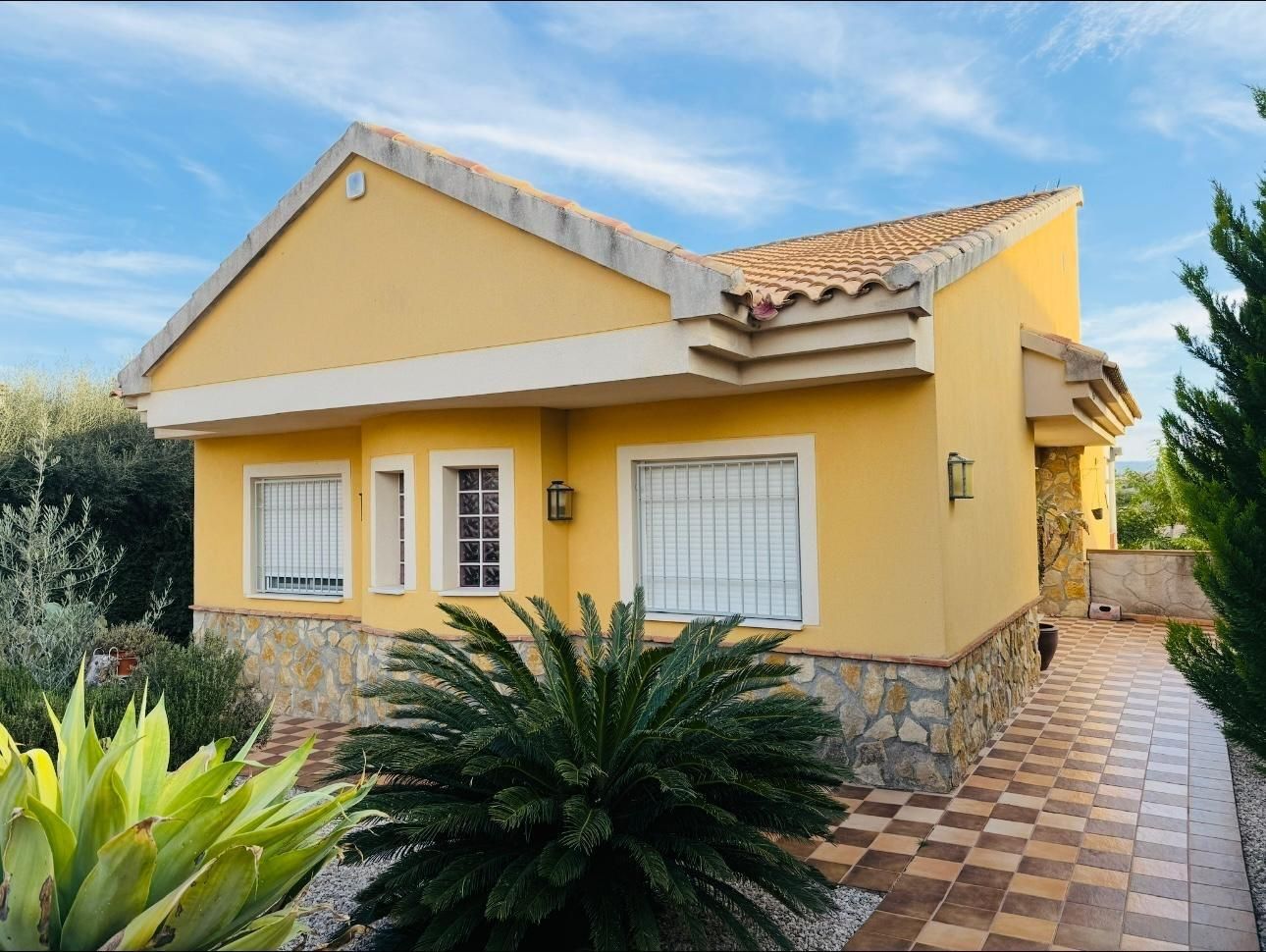 Vista exterior de Casa o xalet en venda en Las Torres de Cotillas amb Aire condicionat, Calefacció i Jardí privat