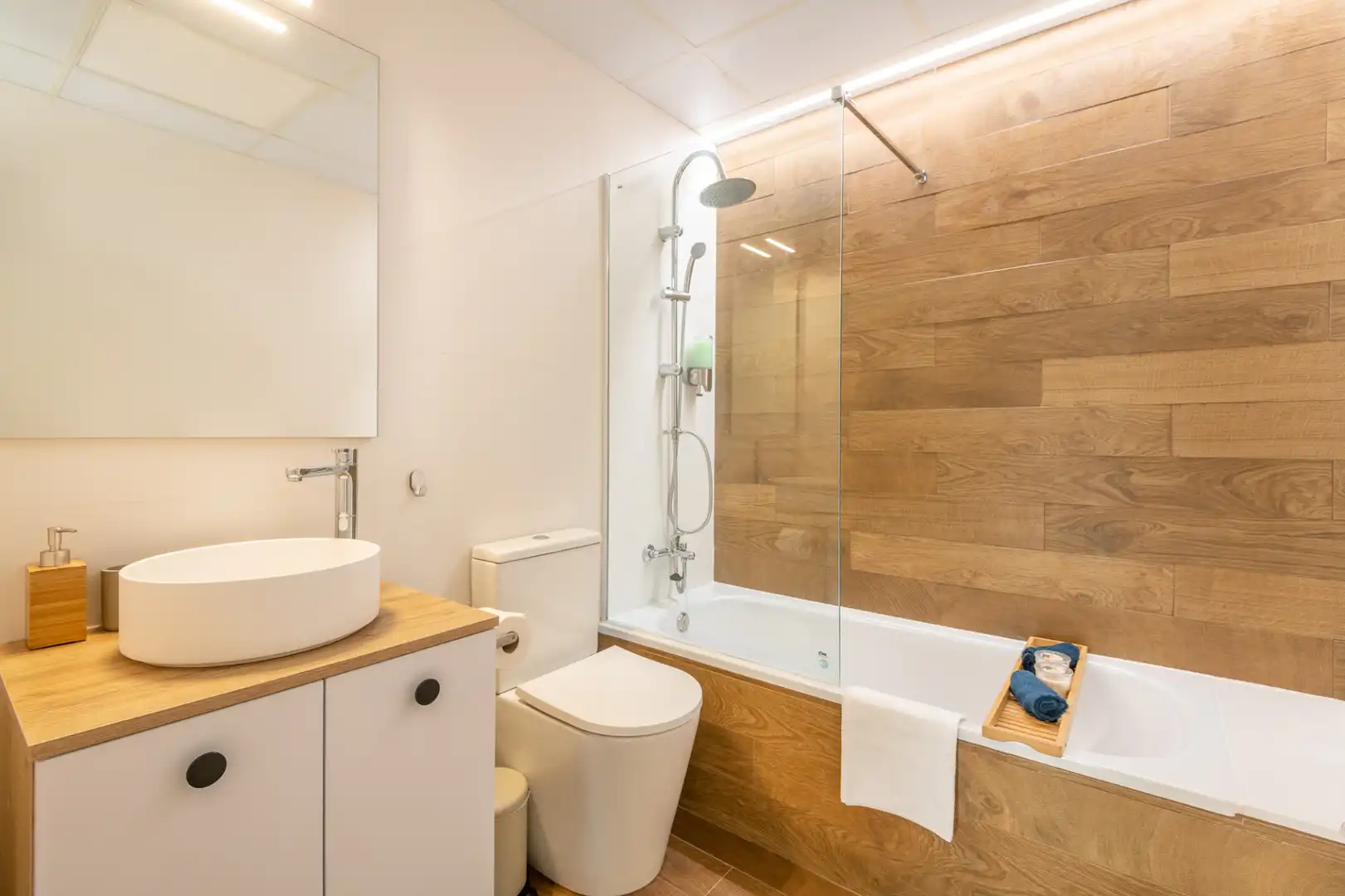 Bathroom of Buildings for sale in Santa Pola  with Alarm and Community pool