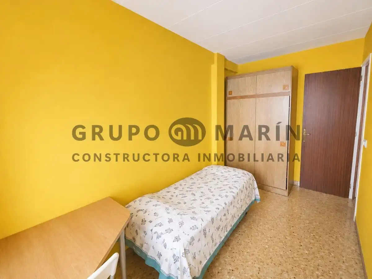 Piso con ascensor en venta en Carrer Josep Trueta, imagen 13