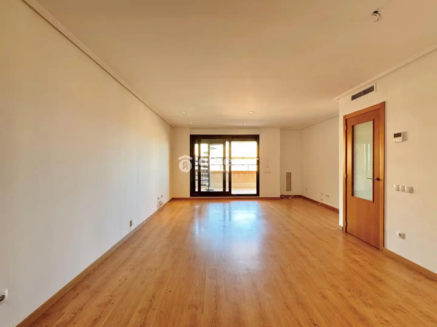Living room of Duplexes for sale in Alboraya  with Air Conditioner, Heating and Parquet flooring