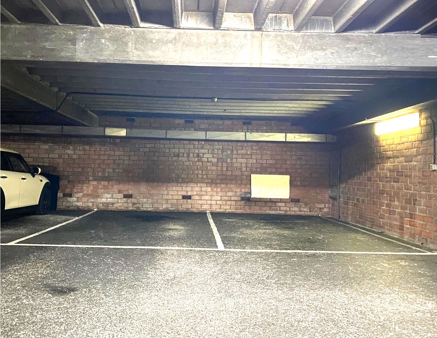 Aparcament de Garatge de lloguer en Gijón 