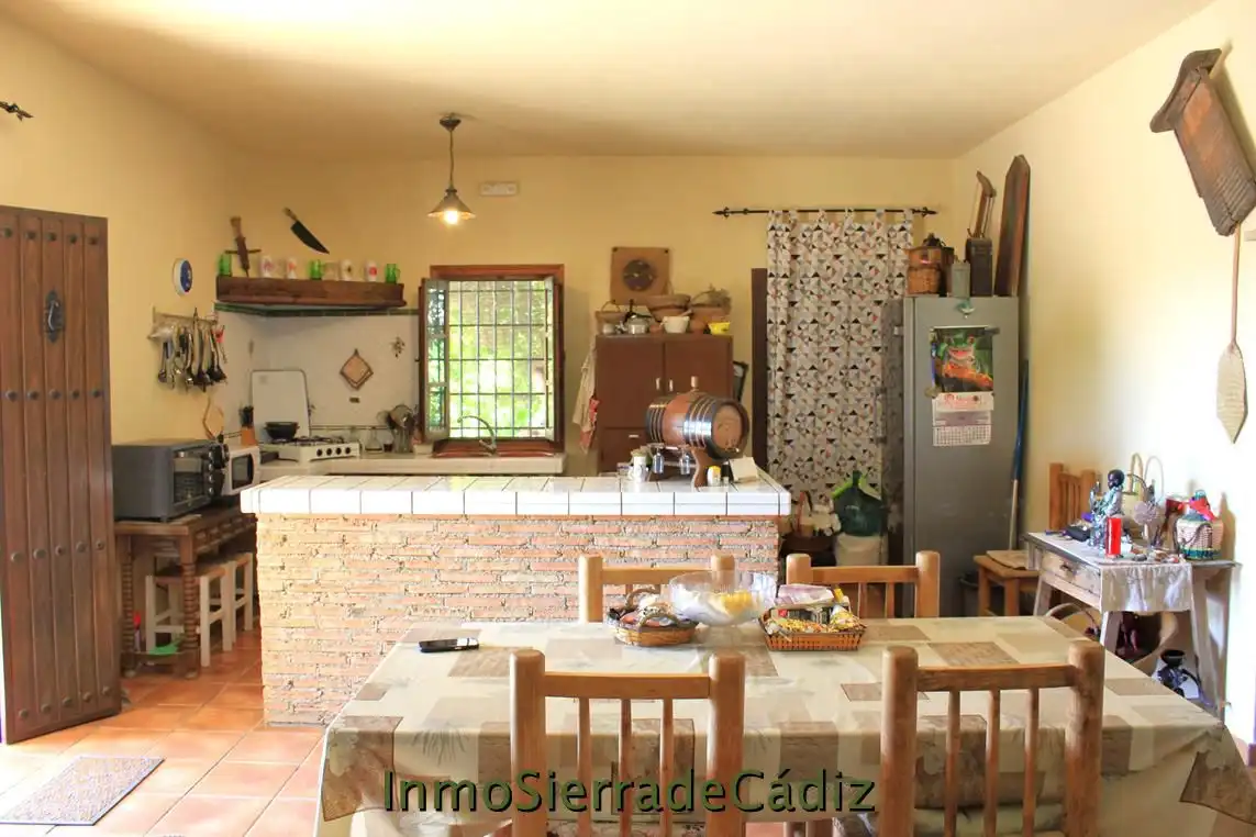 Küche von Country house zum Verkauf in Utrera mit Klimaanlage, Heizung und Privatgarten