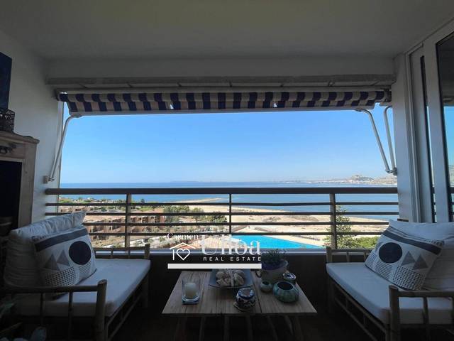 Piso en Venta en Avenida de la Costa Blanca en Cabo de las Huertas