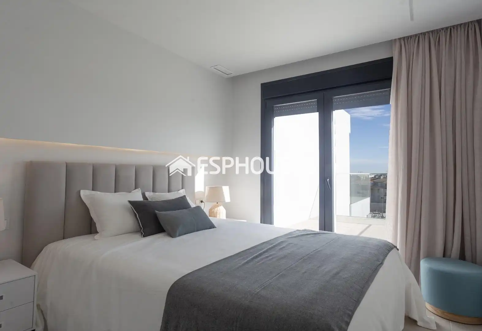 Bedroom of Attic for sale in Dénia  with Terrace, Balcony and Community pool