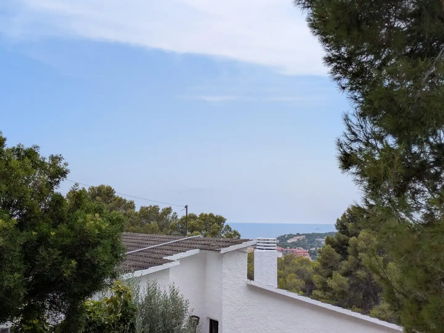 Exterior view of Houses for sale in El Vendrell  with Air Conditioner