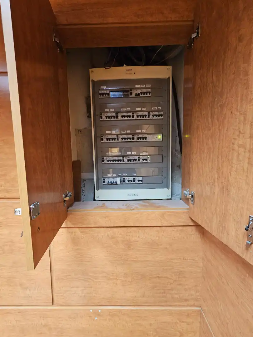 Büro zur Miete in Barcelona mit Klimaanlage und Balkon