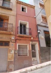 Vista exterior de Casa adosada en venda en Agost amb Terrassa, Balcó i Alarma