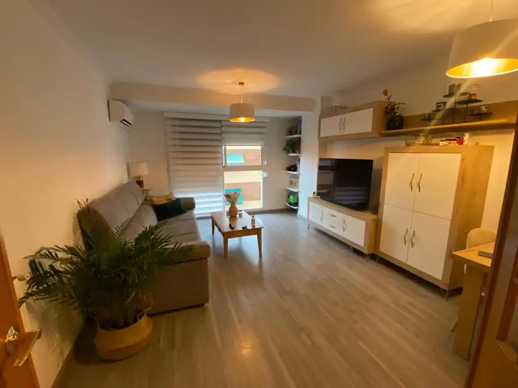 Sala d'estar de Àtic en venda en L'Eixereta
