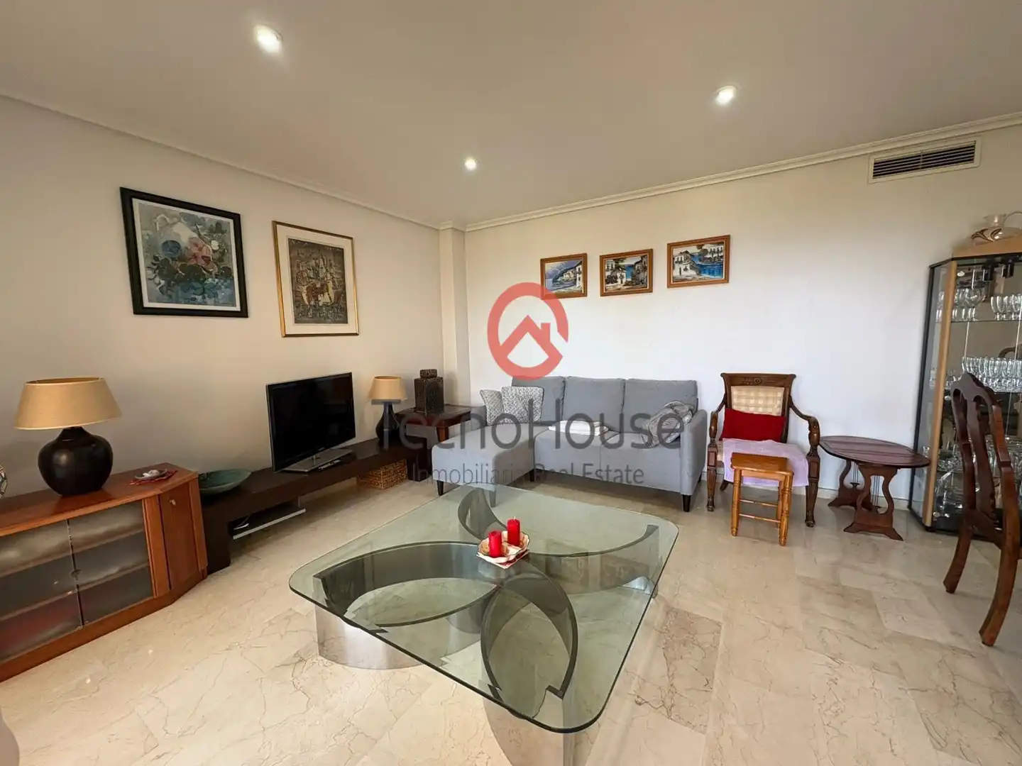 Vista exterior de Apartament en venda en Orihuela amb Aire condicionat, Jardí privat i Terrassa