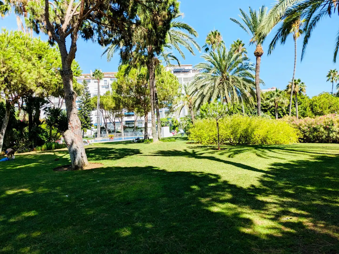 Garden of Flat for sale in Marbella  with Air Conditioner, Heating and Private garden