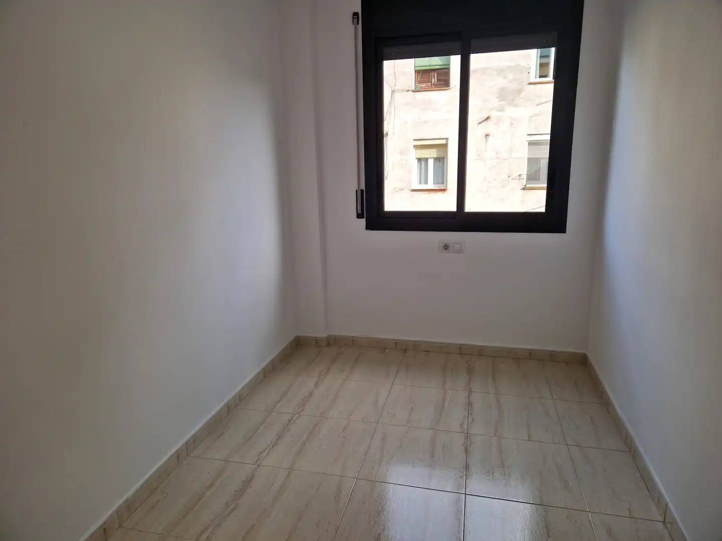 Bedroom of Flat for sale in Olot  with Balcony