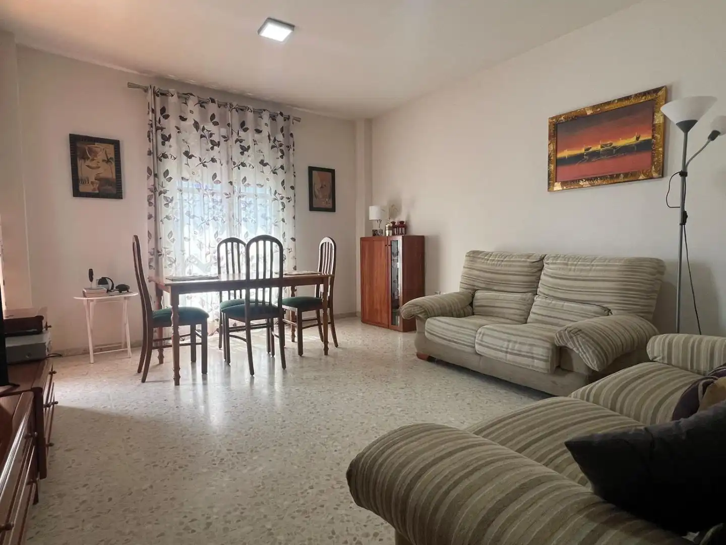 Sala de estar de Piso en venta en Los Palacios y Villafranca con Aire acondicionado y Terraza