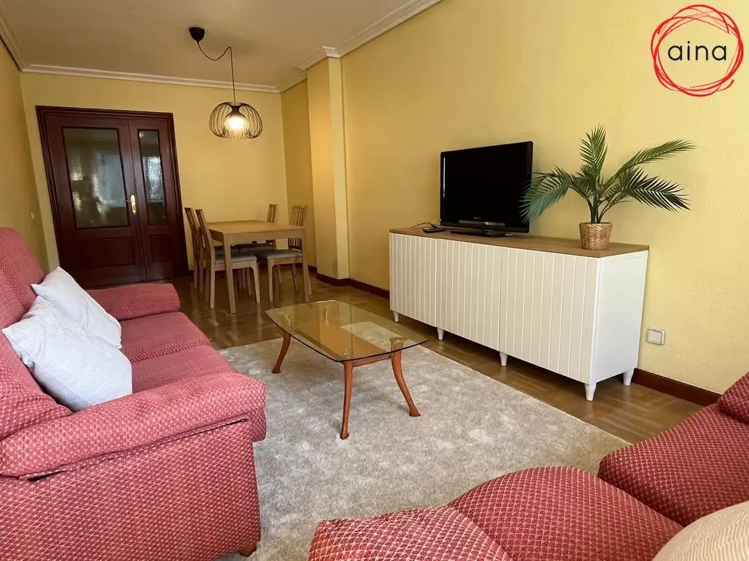 Flat for rent in Calle BENJAMIN DE TUDELA, Mendebaldea - Ermitagaña