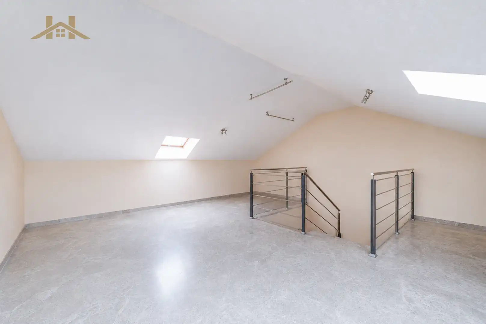 Houses for sale in Valdemoro  with Air Conditioner, Heating and Parquet flooring