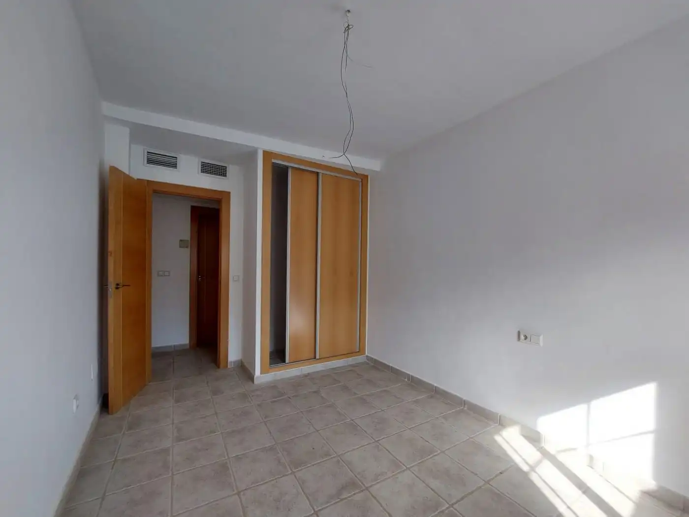 Habitación de Edificio en venta en Fortuna
