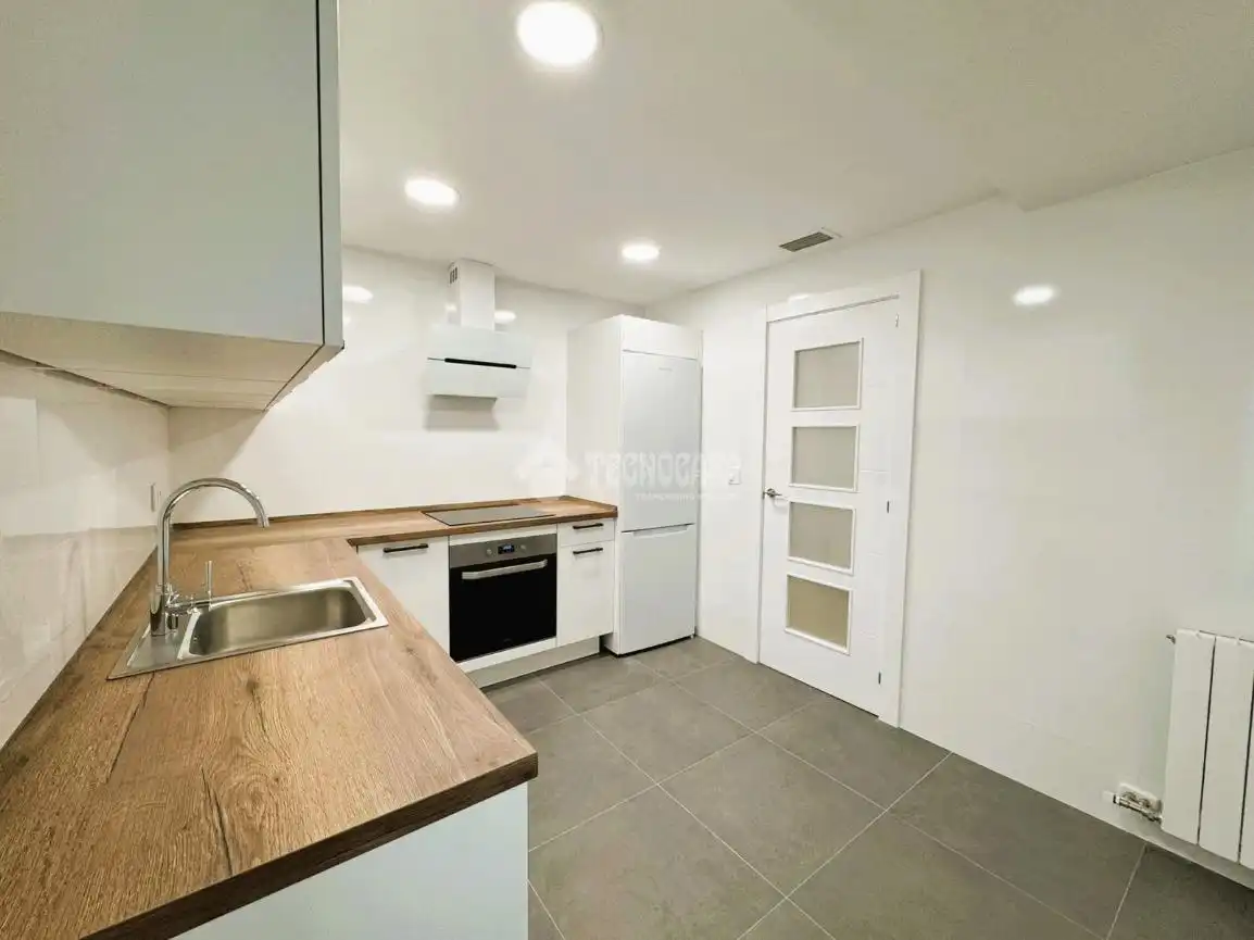 Cocina de Piso en venta en Zaragoza