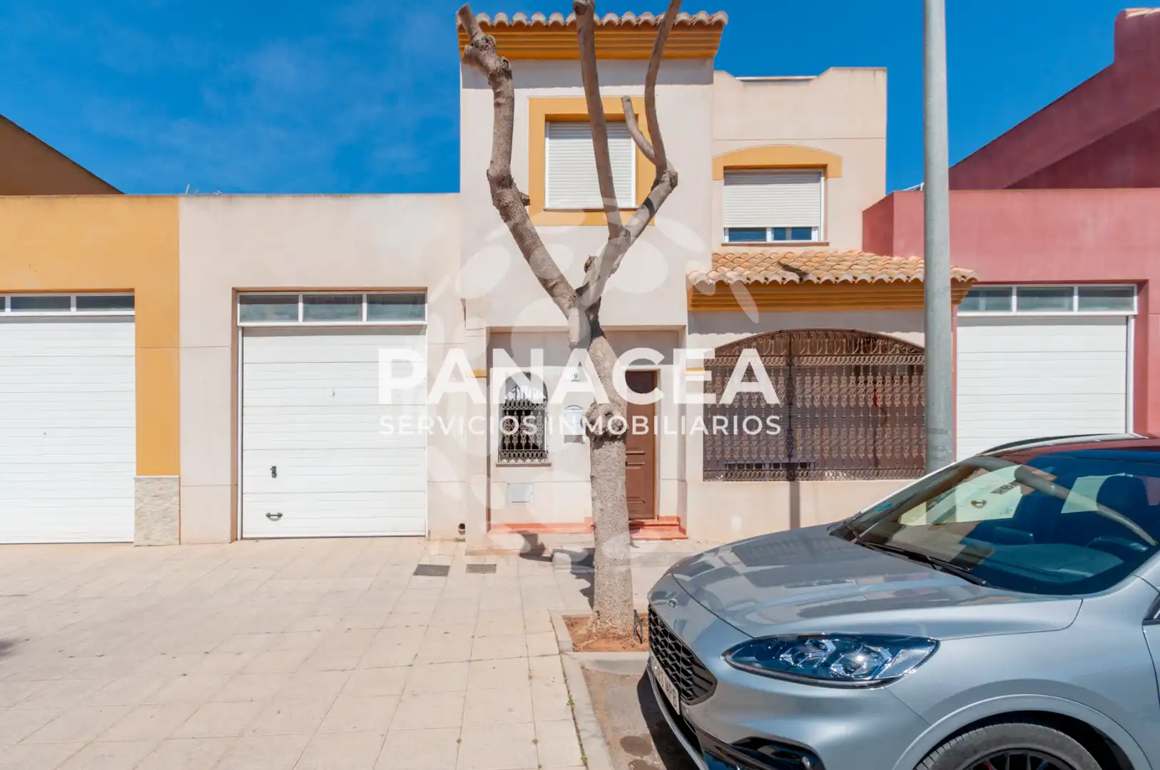 Exterior view of Detached homes for sale in Roquetas de Mar