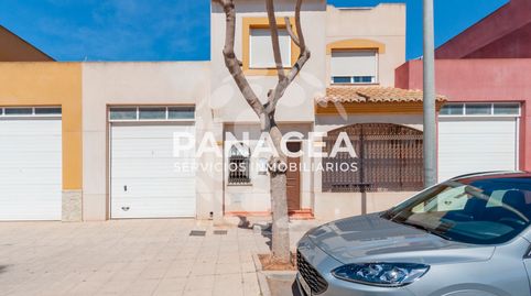 Foto 2 de Casa adosada en venta en Las Salinas, Roquetas de Mar