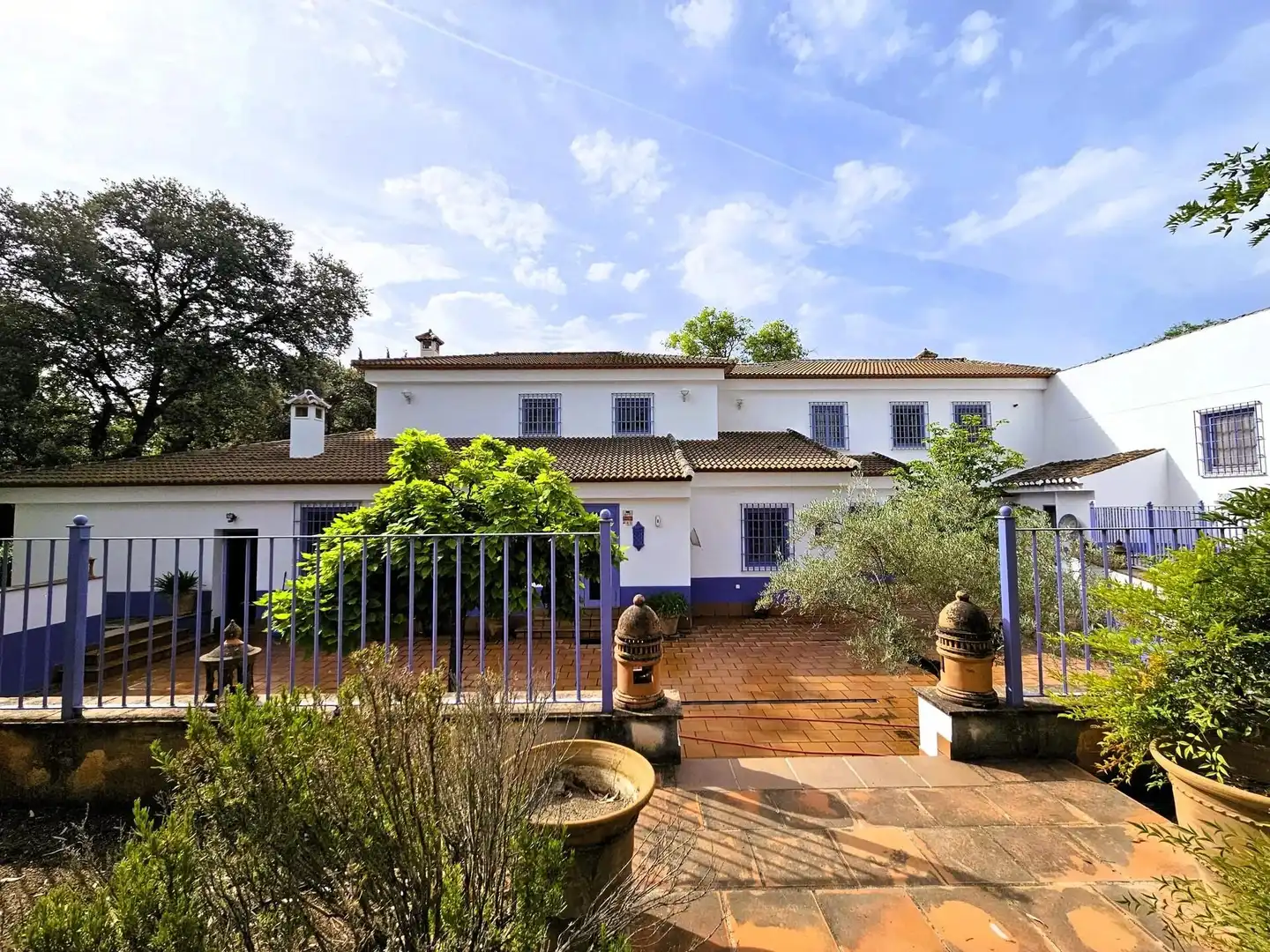 Country house with pool for sale in Villanueva de Tapia, imagen 3