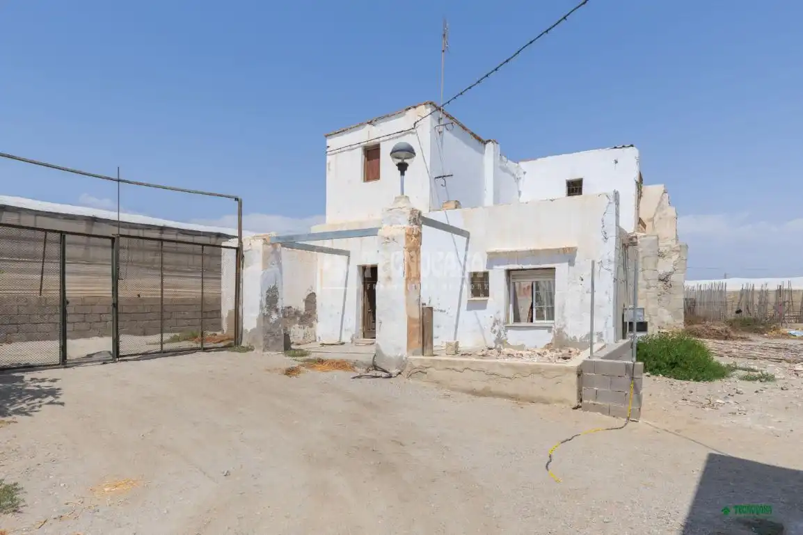 Country house zum Verkauf in Almería