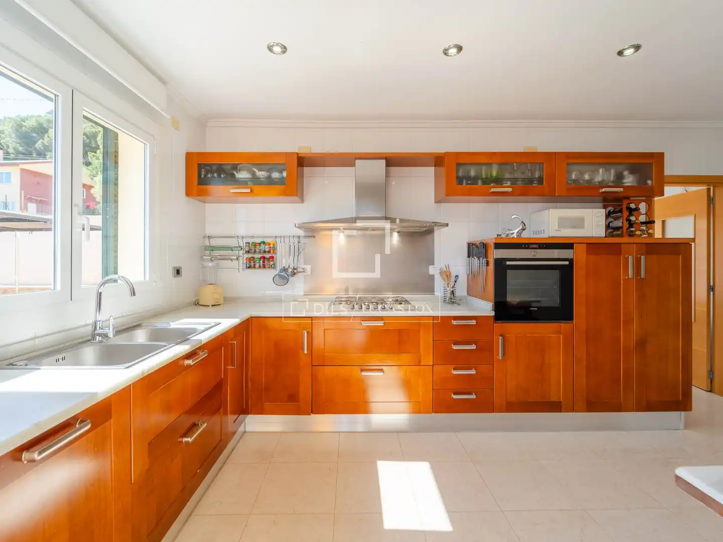 Kitchen of Houses for sale in Sagunto / Sagunt  with Air Conditioner, Heating and Private garden