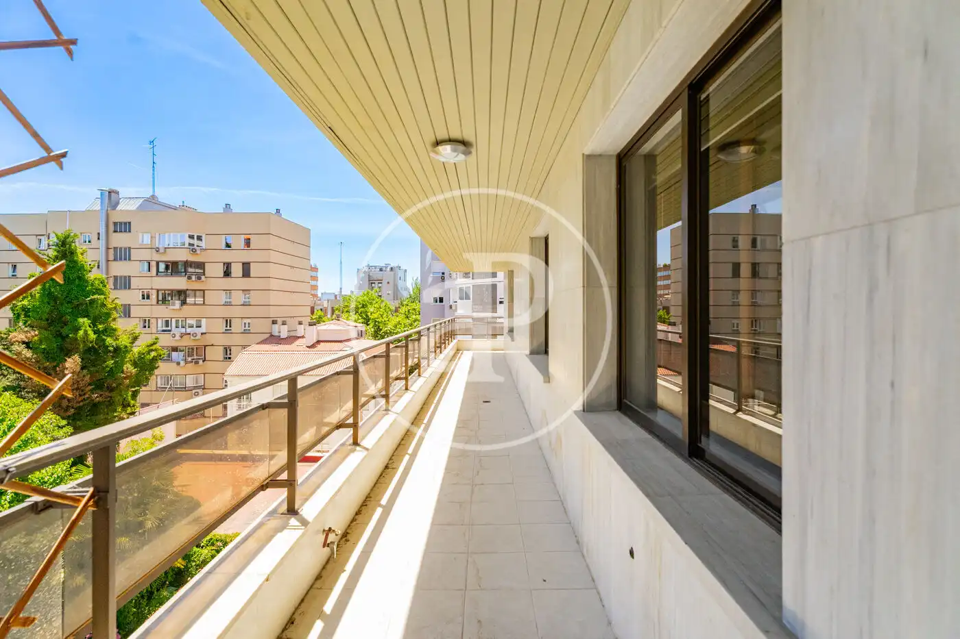 Terraza de Piso de alquiler en Madrid con Aire acondicionado, Calefacción y Jardín privado
