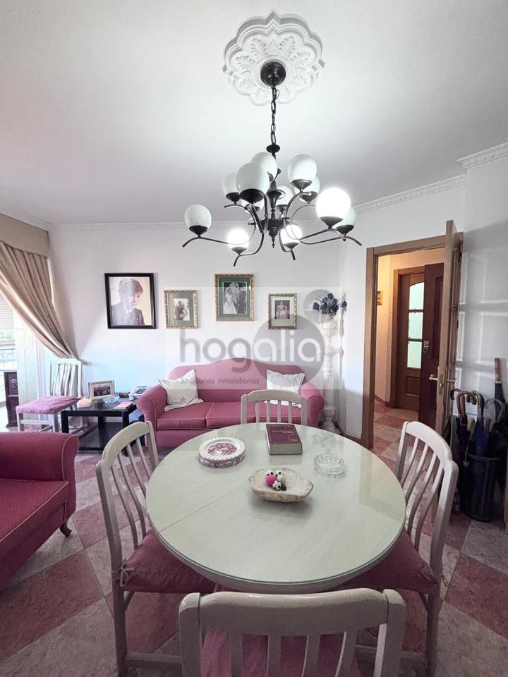 Sala de estar de Piso de alquiler en  Sevilla Capital con Amueblado