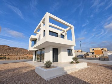 Xalet amb piscina en venda a 35660 0