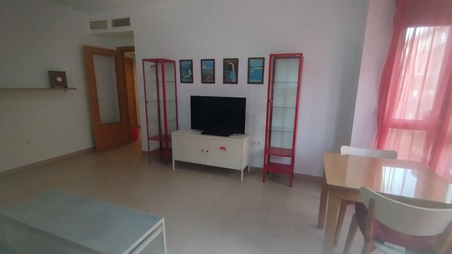 Sala d'estar de Pis en venda en Huelva amb Aire condicionat, Calefacció i Moblat